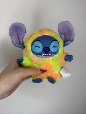 Disney Stitch Snow Cone Swirl vinyl-face plush toy